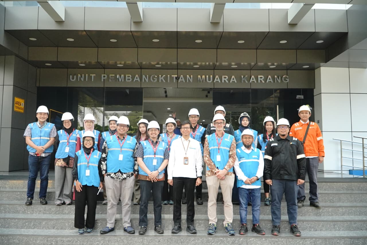 Kunjungan Akademik ke Green Hydrogen Plant PLN Nusantara Power: Mempererat Sinergi Akademia dan Industri dalam Transisi Energi Indonesia